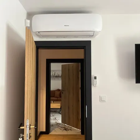 Zielona Dolina Nr1 *